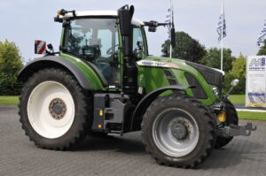 Fendt 724